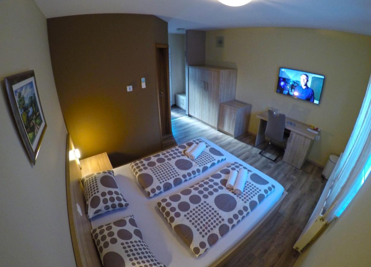 Apartments And Rooms Rea Sveti Martin Na Muri Zewnętrze zdjęcie